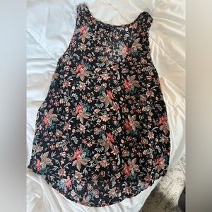 Express tank top. Small.